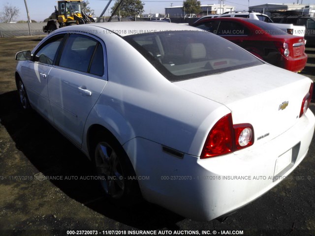 1G1ZH57B49F187976 - 2009 CHEVROLET MALIBU 1LT WHITE photo 3