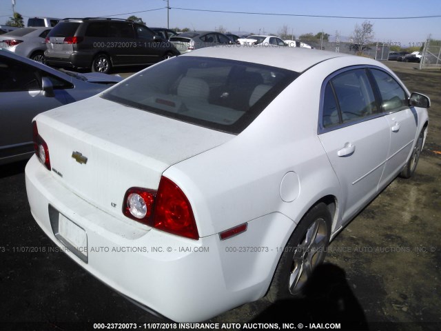 1G1ZH57B49F187976 - 2009 CHEVROLET MALIBU 1LT WHITE photo 4