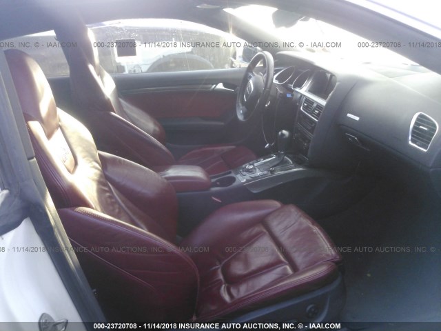 WAURV78T89A035051 - 2009 AUDI S5 QUATTRO 白色 照片 5