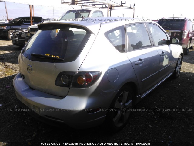 JM1BK143261536304 - 2006 MAZDA 3 HATCHBACK SILVER photo 4