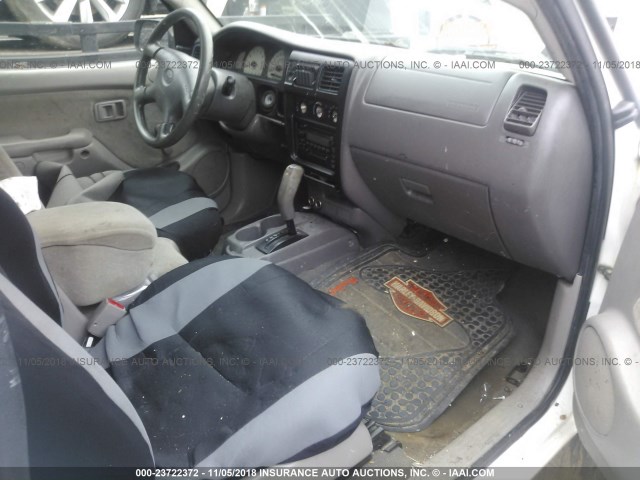 5TESM92N04Z360191 - 2004 TOYOTA TACOMA XTRACAB PRERUNNER თეთრი ფოტო 5