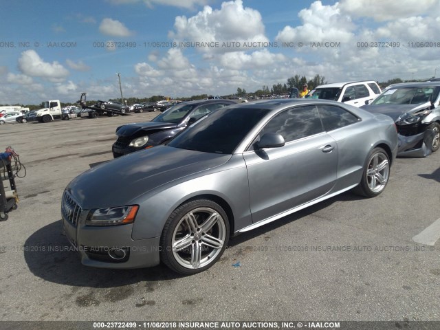 WAUVVAFR5AA063218 - 2010 AUDI S5 PRESTIGE GRAY photo 2