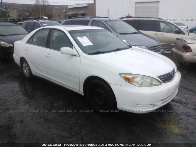 4T1BE30K83U119369 - 2003 TOYOTA CAMRY LE/XLE/SE WHITE photo 1
