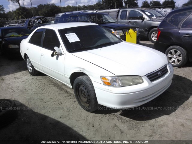 4T1BG22K21U832038 - 2001 TOYOTA CAMRY CE/LE/XLE 白色 照片 1