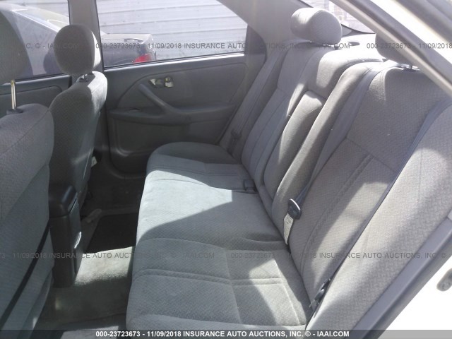 4T1BG22K21U832038 - 2001 TOYOTA CAMRY CE/LE/XLE 白色 照片 8