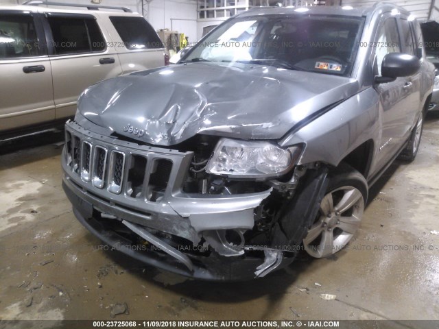 1C4NJDEB9CD662211 - 2012 JEEP COMPASS LATITUDE 灰色 照片 6