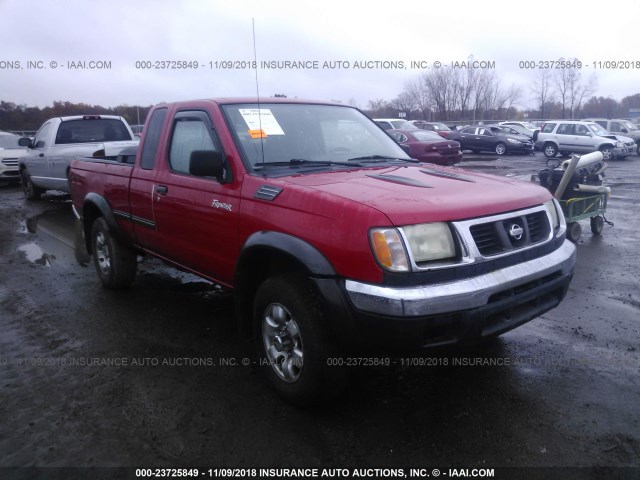 1N6ED26Y4YC422444 - 2000 NISSAN FRONTIER KING CAB XE/KING CAB SE RED photo 1