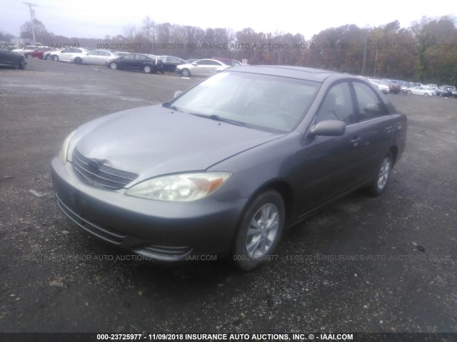 4T1BE32K54U813841 - 2004 TOYOTA CAMRY LE/XLE/SE GRAY photo 2
