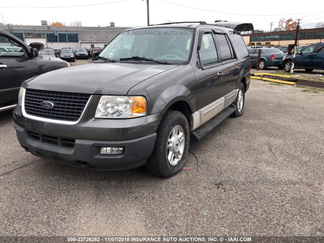 1FMPU16LX4LB87743 - 2004 FORD EXPEDITION XLT GRAY photo 2