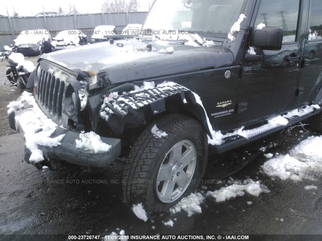 1J4HA5H1XAL125687 - 2010 JEEP WRANGLER UNLIMITE SAHARA GRAY photo 6