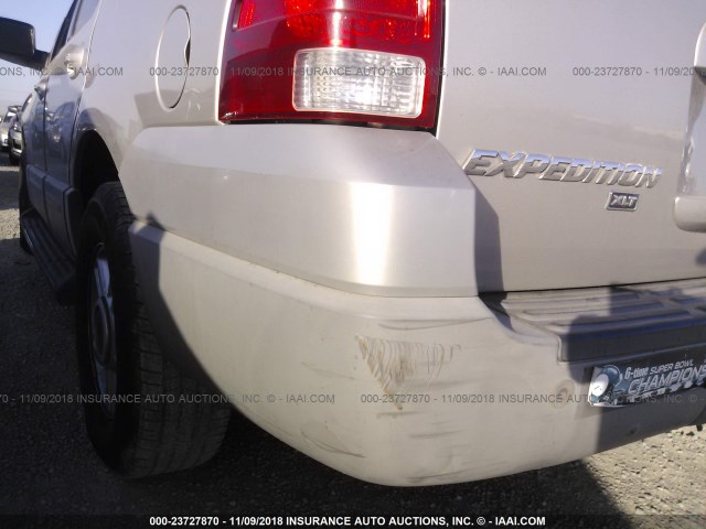 1FMEU15W43LA59113 - 2003 FORD EXPEDITION XLT GRAY photo 6