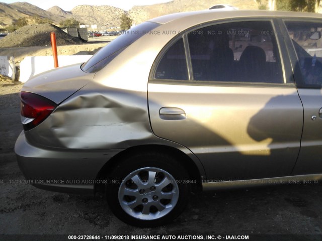 KNADC125746337014 - 2004 KIA RIO GOLD photo 6