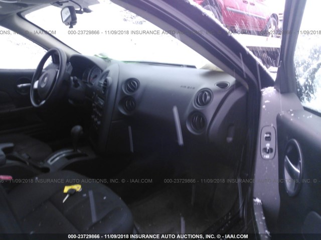 2G2WP552281118035 - 2008 PONTIAC GRAND PRIX შავი ფოტო 5