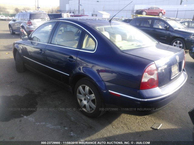WVWRH63B83P243146 - 2003 VOLKSWAGEN PASSAT GLX BLUE photo 3