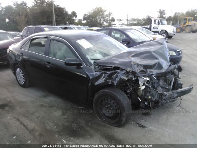 4T1BF3EK2AU517003 - 2010 TOYOTA CAMRY SE/LE/XLE შავი ფოტო 1
