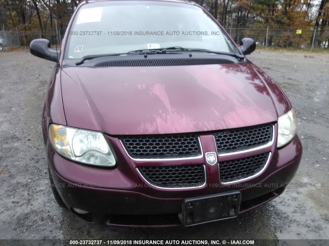 2B8GP54L32R532343 - 2002 DODGE GRAND CARAVAN ES MAROON photo 6