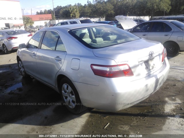 4T1BE46K98U196529 - 2008 TOYOTA CAMRY CE/LE/XLE/SE SILVER photo 3