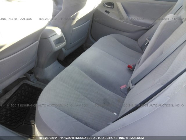 4T1BE46K98U196529 - 2008 TOYOTA CAMRY CE/LE/XLE/SE SILVER photo 8