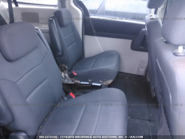 2D4RN4DE0AR181679 - 2010 DODGE GRAND CARAVAN SE GOLD photo 8