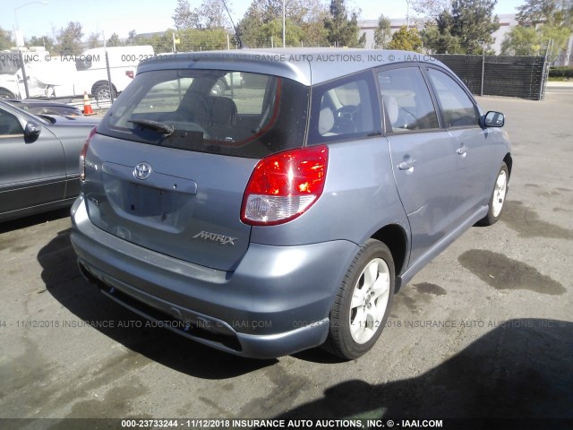 2T1KR32E43C109726 - 2003 TOYOTA COROLLA MATRIX XR BLUE photo 4