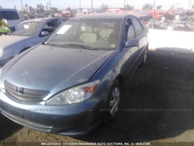 4T1BE32KX3U738374 - 2003 TOYOTA CAMRY LE/XLE/SE BLUE photo 2