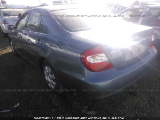 4T1BE32KX3U738374 - 2003 TOYOTA CAMRY LE/XLE/SE BLUE photo 3