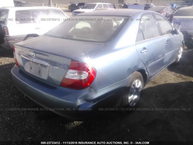 4T1BE32KX3U738374 - 2003 TOYOTA CAMRY LE/XLE/SE BLUE photo 4