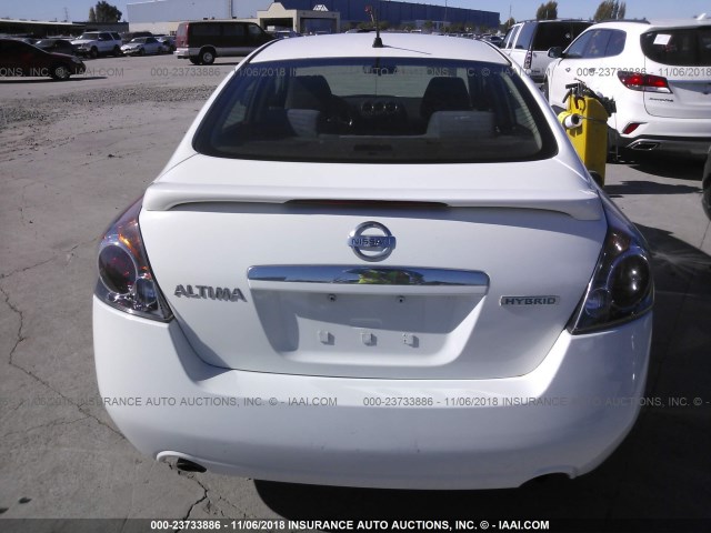 1N4CL21E79C156919 - 2009 NISSAN ALTIMA HYBRID WHITE photo 6