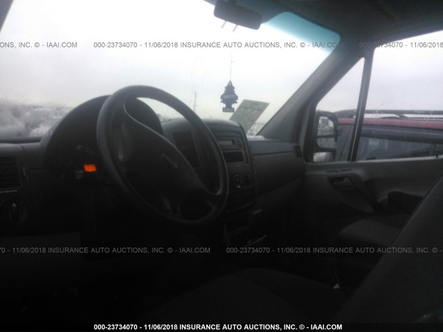 WDYPE8CC6C5641430 - 2012 FREIGHTLINER Sprinter 2500 WHITE photo 5