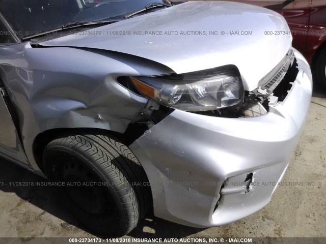 JTLZE4FE8FJ077953 - 2015 TOYOTA SCION XB Gümüş foto 6