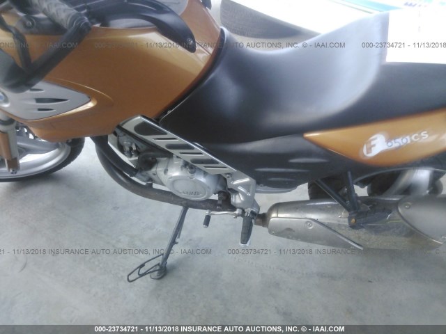 WB10184A93ZH15194 - 2003 BMW F650 CS Золотий фото 9