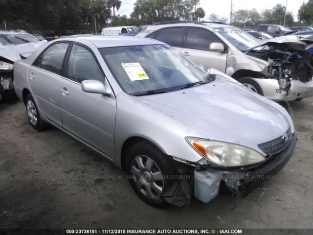 4T1BE32K43U166475 - 2003 TOYOTA CAMRY LE/XLE/SE SILVER photo 1