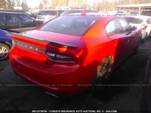 2C3CDXCT4HH560843 - 2017 DODGE CHARGER R/T RED photo 4