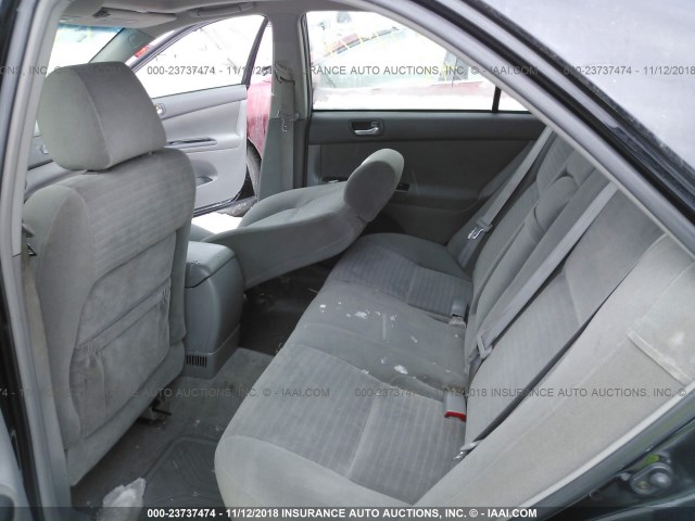 4T1BE30K35U382999 - 2005 TOYOTA CAMRY LE/XLE/SE BLACK photo 8