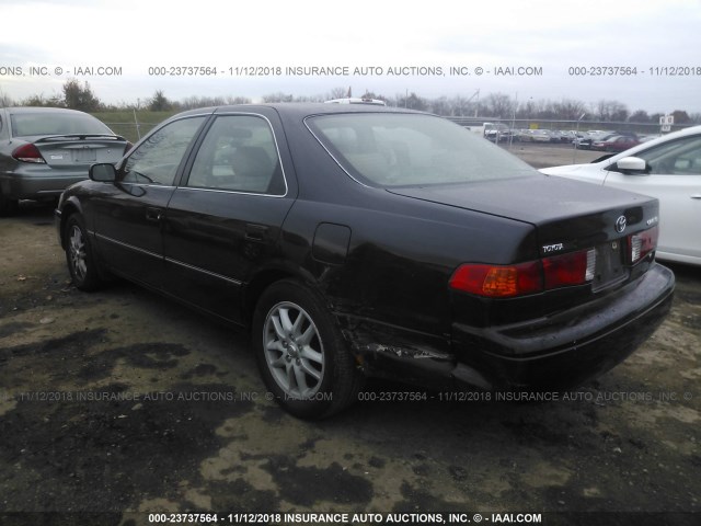 4T1BF28K61U128211 - 2001 TOYOTA CAMRY LE/XLE 黑色 照片 3