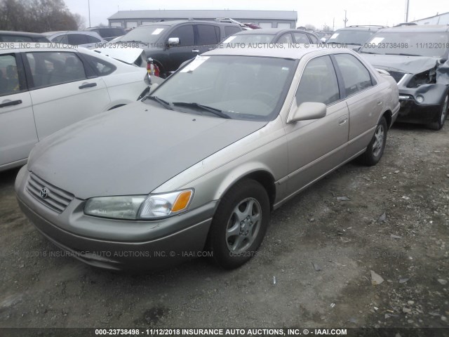 4T1BG22K4VU813545 - 1997 TOYOTA CAMRY CE/LE/XLE 米色 照片 2