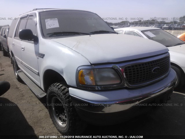 1FMPU16L7YLA60180 - 2000 FORD EXPEDITION XLT WHITE photo 1