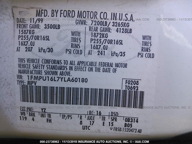 1FMPU16L7YLA60180 - 2000 FORD EXPEDITION XLT WHITE photo 9