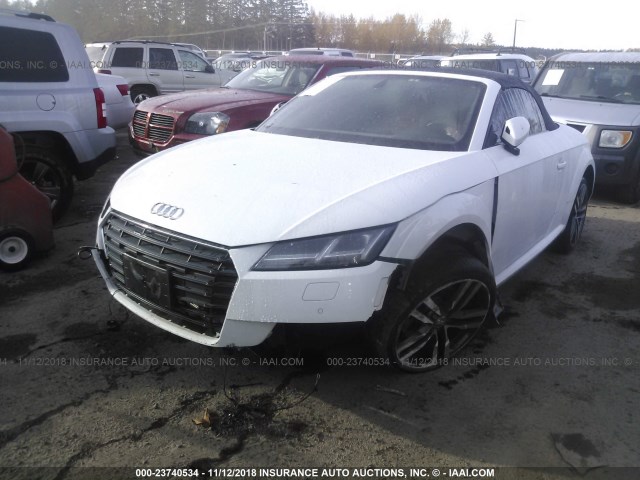 TRUT5CFV5G1021035 - 2016 AUDI TT WHITE photo 2