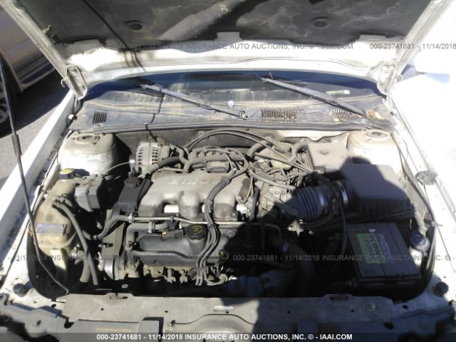 1G1NE52JX16158959 - 2001 CHEVROLET MALIBU LS თეთრი ფოტო 10