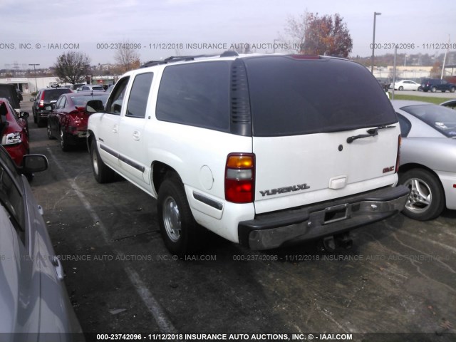 1GKFK16Z22J129570 - 2002 GMC YUKON XL K1500 WHITE photo 3