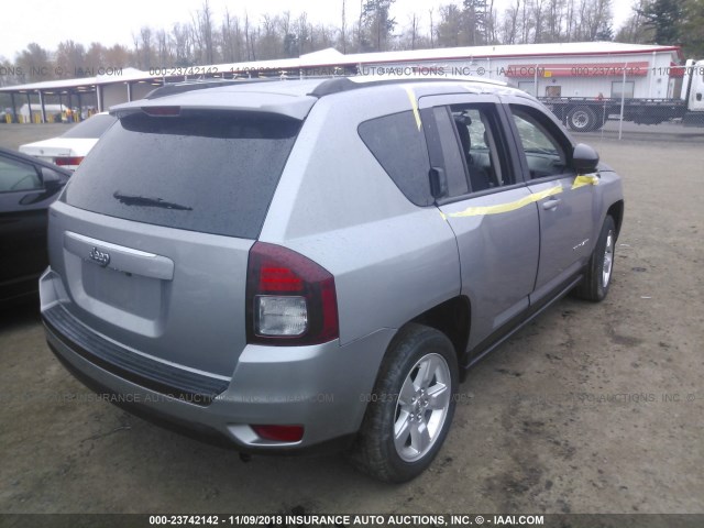 1C4NJCBAXED812240 - 2014 JEEP COMPASS SPORT GRAY photo 4