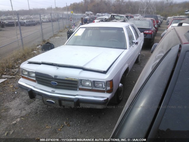 2FABP74F8KX226177 - 1989 FORD CROWN VICTORIA LX WHITE photo 2