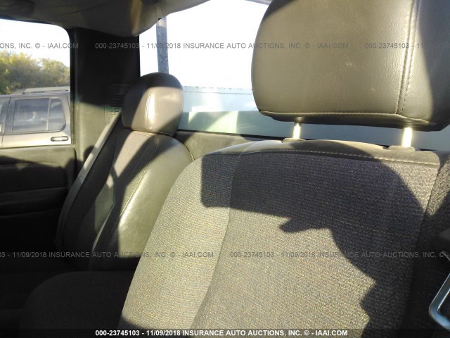 1GBHC24U73Z132339 - 2003 CHEVROLET SILVERADO C2500 HEAVY DUTY WHITE photo 8