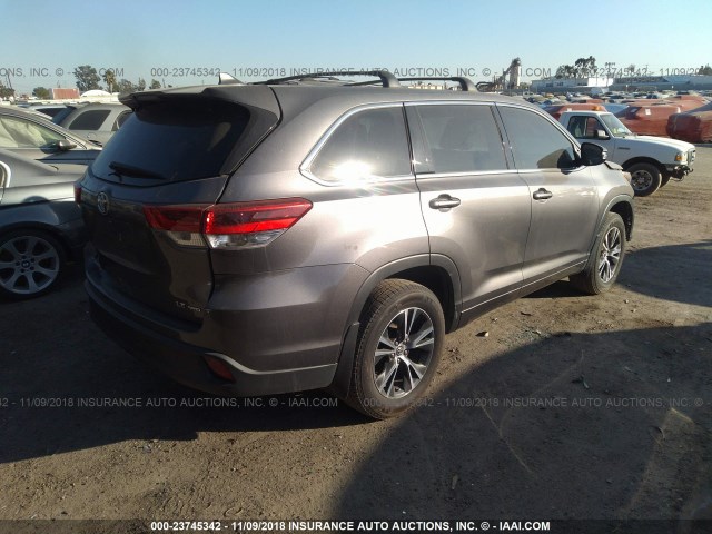 5TDBZRFH5JS493303 - 2018 TOYOTA HIGHLANDER LE/LE PLUS GRAY photo 4