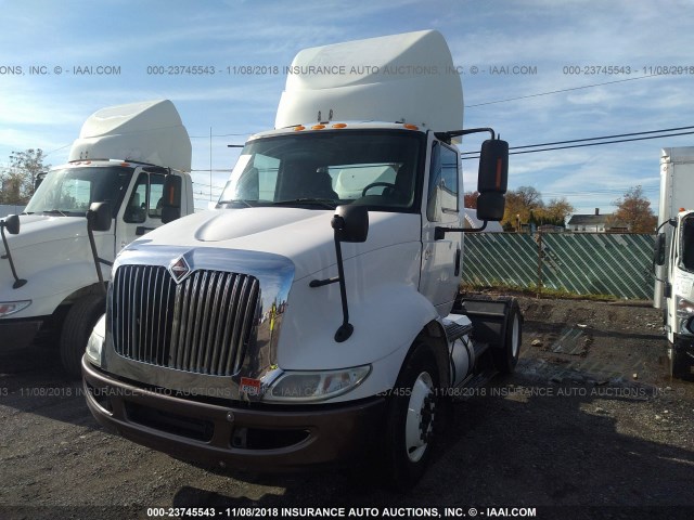 1HSHWAHN67J562021 - 2007 INTERNATIONAL 8000 8600 WHITE photo 2