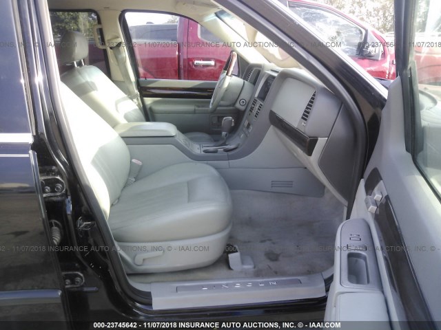 5LMEU68H73ZJ38196 - 2003 LINCOLN AVIATOR 黑色 照片 5