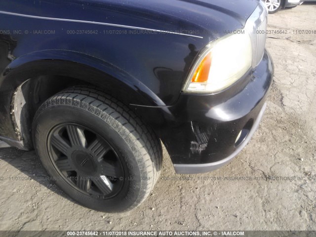 5LMEU68H73ZJ38196 - 2003 LINCOLN AVIATOR 黑色 照片 6