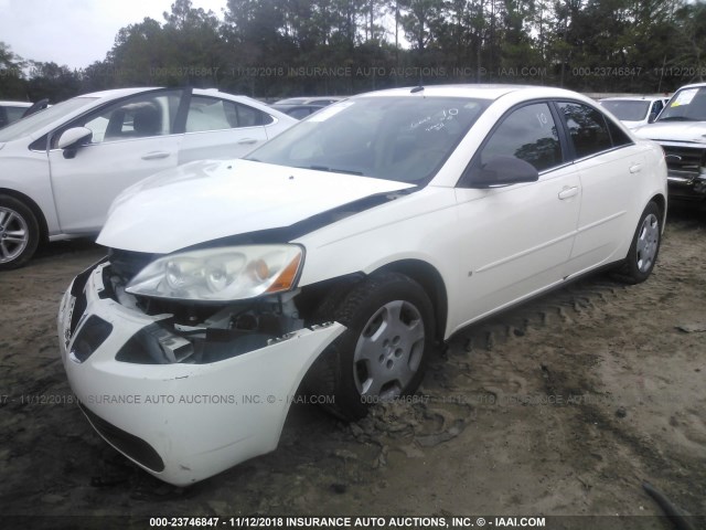 1G2ZF57B884188365 - 2008 PONTIAC G6 VALUE LEADER/BASE WHITE photo 2