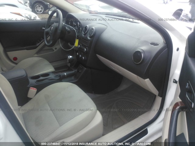 1G2ZF57B884188365 - 2008 PONTIAC G6 VALUE LEADER/BASE WHITE photo 5